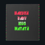 Hakuna Matata Baby Kinder Gifts verbluffende kleur Notitieblok<br><div class="desc">Verfris de ruimte van uw kind met onze kleurrijke Hakuna Matata Baby Kinder print Introduceer plezier en positiviteit in de kamer van uw kleintje met onze kleurrijke Hakuna Matata Baby Kinder print, verkrijgbaar bij de online winkel Zazzle van Achempong. Dit levendige ontwerp is voorzien van de vrolijke uitdrukking "Hakuna Matata",...</div>