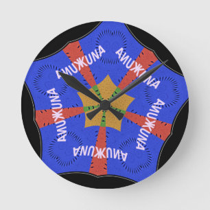 Hakuna Matata Iridiscet Blau Ronde Klok