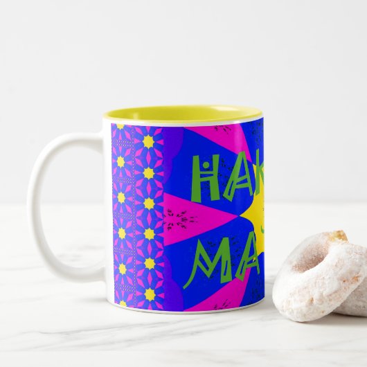 Hakuna Matata prachtige verbluffende designkleuren Tweekleurige Koffiemok (Met donut)