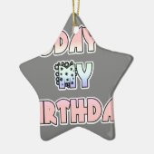 HakunaMatata Gift Today is mijn verjaardag.png Keramisch Ornament (Links)