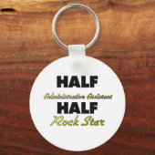 Half Administrative Assistant Half Rock Star Sleutelhanger (Voorkant)