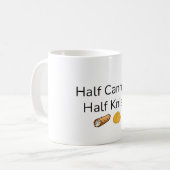 Half Cannoli. Half Knish Koffiemok (Voorkant links)