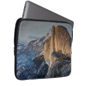 Half-dome op zonsondergang laptop sleeve (Voorkant Rechts)