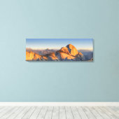 Half Dome Zonsondergang van Mt Watkins - Yosemite Canvas Afdruk (Insitu (Houten vloer))
