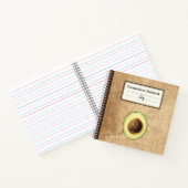Half een avocado illustratie gepersonaliseerde com notitieboek (Binnen)