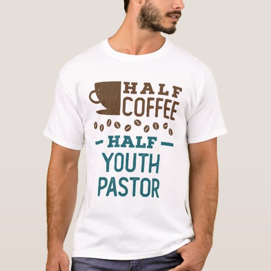 Half koffie half jeugd pastor t-shirt (Voorkant)