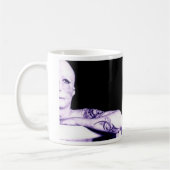 half leeg glas, half leeg glas koffiemok (Links)