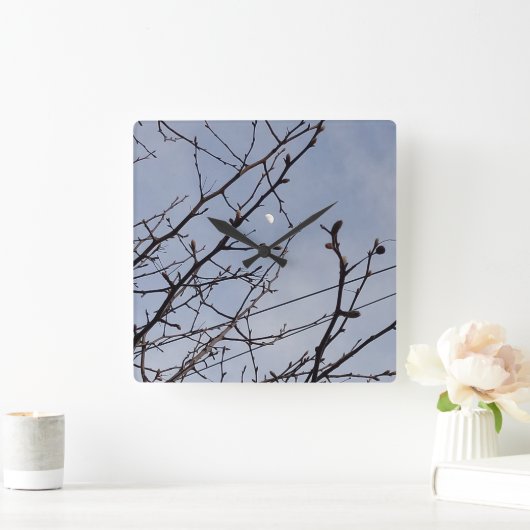 Half maan in daglicht vierkante klok (Huis)