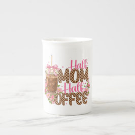 Half Moeder Half Coffee T-shirt – Schattige Moeder Porselein Kop