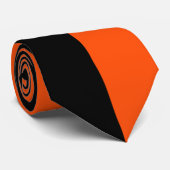 Half Oranje en Half Zwarte Kleurblok Stropdas (Opgerold)