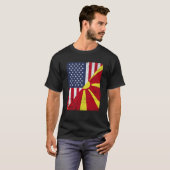Half USA Flag Half Macedonia Flag American Macedon T-shirt (Voorkant volledig)