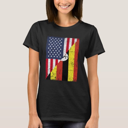 Half USA Flag Half Uganda Flag American Ugandan T-shirt (Voorkant)
