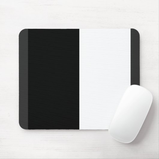 half white half black, half black half white muismat (Met muis)