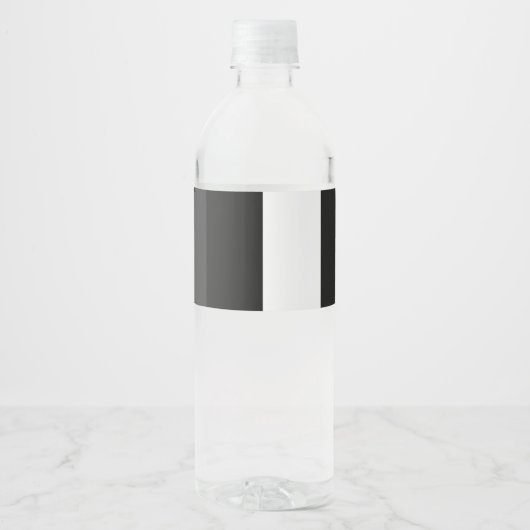 half white half black, half black half white waterfles etiket (Voorkant)