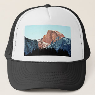 Halfdome, Yosemite Valley Trucker Pet