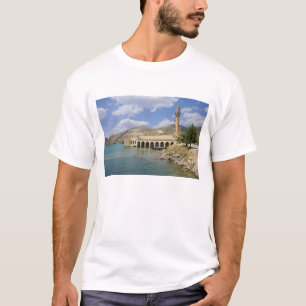 Halfeti Merkez Camii (Centrale Moskee) deels T-shirt