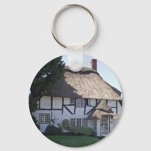 Halfgetimbered Thatched Cottage Sleutelhanger (Voorkant)