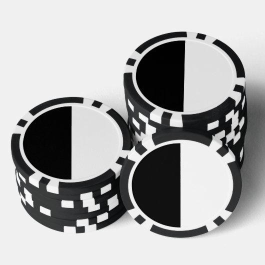 Halflang zwart en wit midden pokerchips (Opstapeling)