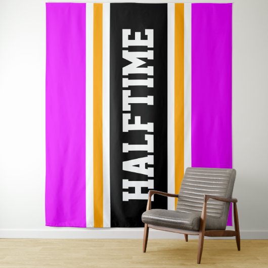 HALFTIME Bright Tropical Pink Black Racing Stripes Wandkleed (In situ)