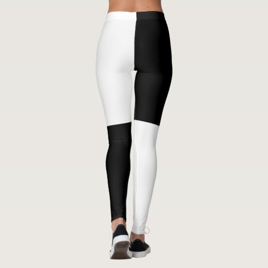 Halfwitte en zwarte helft leggings (Achterkant)