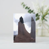 Hallgrímskirkja en standbeeld van Leifur Eiríksson Briefkaart (Staand voorkant)