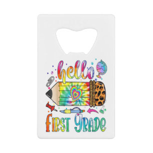 Hallo 1st Grade Leopard Pencil Tie Dye Funny Back Creditkaart Flessenopener