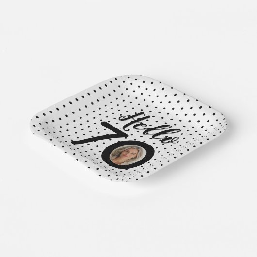 Hallo 70 Zwart-wit Stippen Foto Verjaardag Papieren Bordje (Gebogen)