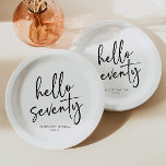 Hallo 70ste minimalistische 70ste verjaardagsfeest papieren bordje<br><div class="desc">Hallo Dit zijn Seventy Minimalist Black White 70th Birthday Party Paper Borden!</div>