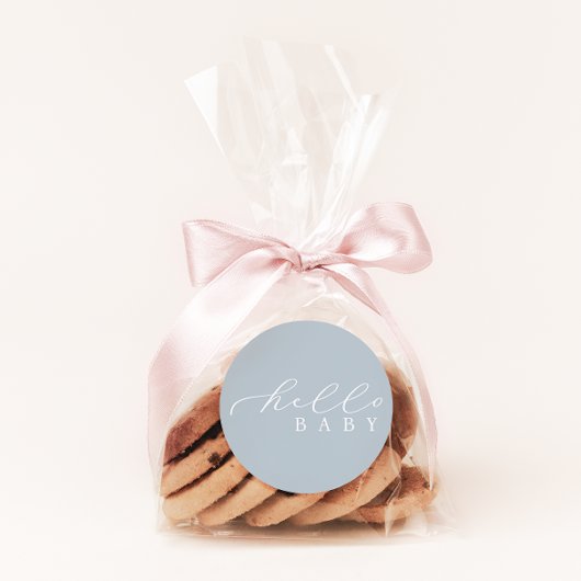 Hallo Baby Blue Minimalistisch Script Baby shower Ronde Sticker