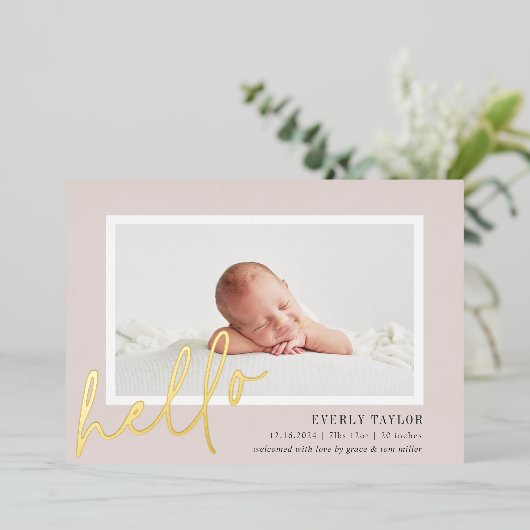 hallo Baby Gold Foil Foto geboorteaankondiging Folie Uitnodiging (Staand Voorkant)