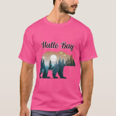 Hallo Bay Bear Silhouette with Forest Landscape in T-shirt (Voorkant)