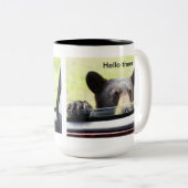 "Hallo daar!" Zwarte Beer Mok (Voorkant rechts)