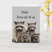 Hallo Denken aan u Schattigee Raccoon Groep Family Kaart (Gele Bloem)