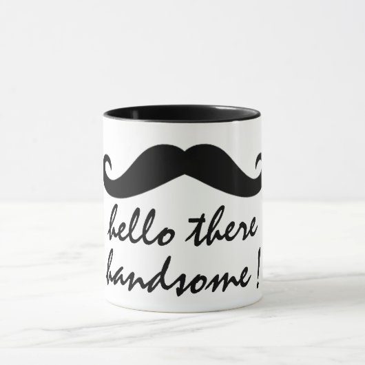 hallo er is een mooi ontwerp voor een grappige mok (Midden)