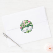 Hallo getrokken | Sweet White Kitten Napping Ronde Sticker (Envelop)