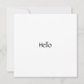 Hallo Grijs en Wit Kitty Cat Zittend in Bloemen (Achterkant)