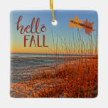 hallo Herfst Hilton Head Island Beach South Caroli Keramisch Ornament<br><div class="desc">hallo Herfst! Viel de herfst in het Lagerland en je liefde voor het herfstseizoen met dit verbluffende keramische ornament dat een foto-afbeelding bevat van een sensationele zonsopgang over het surf op het prachtige Hilton Head Island, South Carolina. De zonsopgang werd aan de zijkant gevangen op een stuk privéstrand langs de...</div>