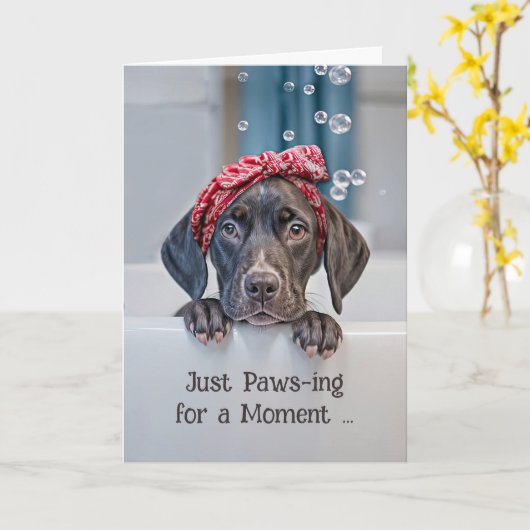 Hallo Hoi Schattigee Duitse Korthaar Pointer in ee Kaart (Gele Bloem)