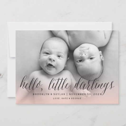 Hallo lieve schatjes tweeling meisjes chic foto ge aankondiging (Voorkant)