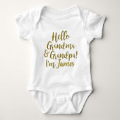 hallo oma & opa, ik ben 'baby name' | Chic Romper (Voorkant)