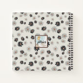 hallo prachtige zwarte roze Daisy Flowers Notitieboek (Achterkant)