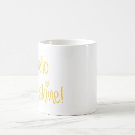 hallo Sunshine Mok (Center)