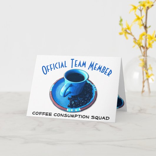 hallo teamkoffie met Blue Cup en Saucer Custom Kaart (Gele Bloem)
