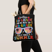 Hallo Vaarwel 5e klas Tote Bag (Dichtbij)
