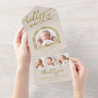 Hallo Wereld Chic Boog Frame Geboorteaankondiging