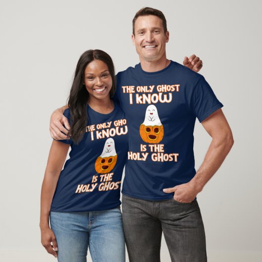 Halloween 2020 The only ghost I know is the holy T-shirt (Unisex)
