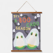 Halloween A-BOO-Cado Spooky Schattigee Avocado Gho Hangend Wandkleed (Voorkant)