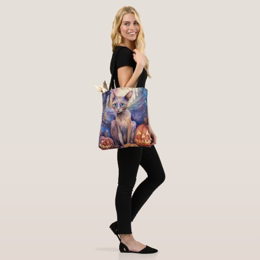 Halloween Abyssinians Kat met pompoenen eng Tote Bag (Op model)