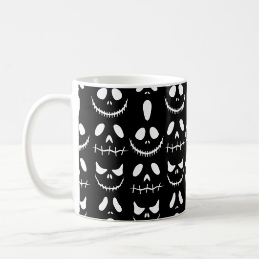 Halloween achtergrond. Naadloos patroon met gloed Koffiemok (Links)