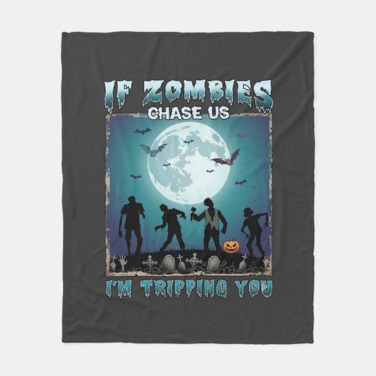 Halloween Als Zombies Ons Achterna Zitten_1 Fleece Deken (Voorkant)
